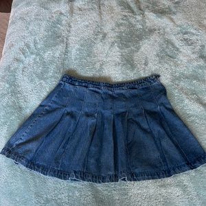Forever 21 Pleated jean mini skirt